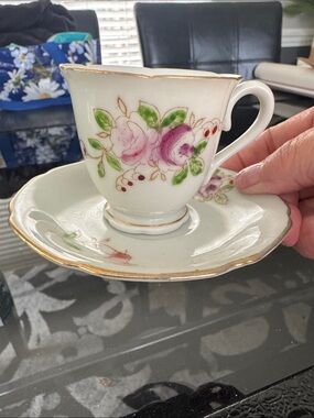 Delicate Floral Porcelain Teacup and Saucer Set - Pink & Green vintage Japan